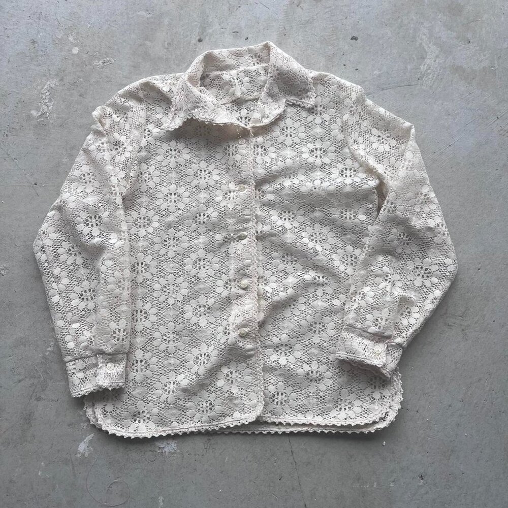 Vintage Cream Floral Lace Button up blouse
